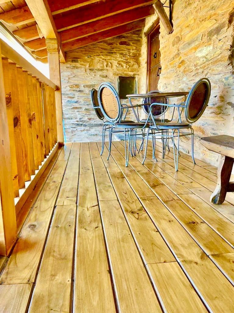 Casa Rural Bierzo Encantado Valle de Finolledo 外观 照片