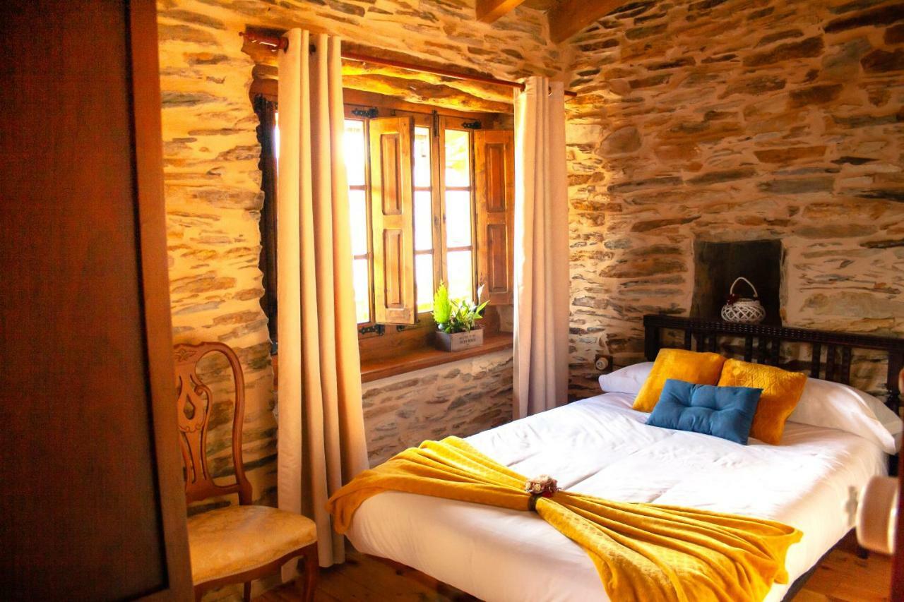 Casa Rural Bierzo Encantado Valle de Finolledo 外观 照片