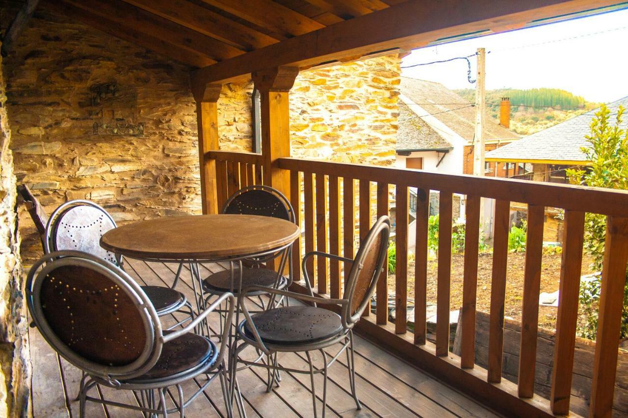 Casa Rural Bierzo Encantado Valle de Finolledo 外观 照片