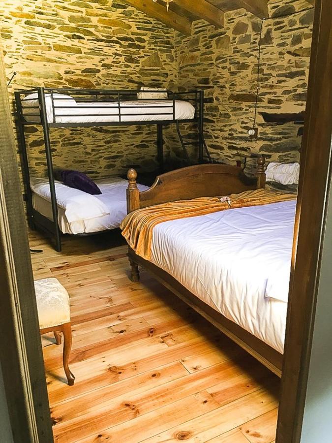 Casa Rural Bierzo Encantado Valle de Finolledo 外观 照片